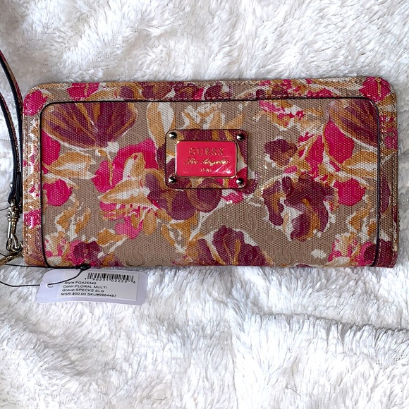 Guess Handbags - NWT Floral Guess Wallet Gorgeous with Wrist strap use alone or in a purse❤️